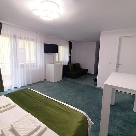 מלון טימישוארה Casa Tiky מראה חיצוני תמונה