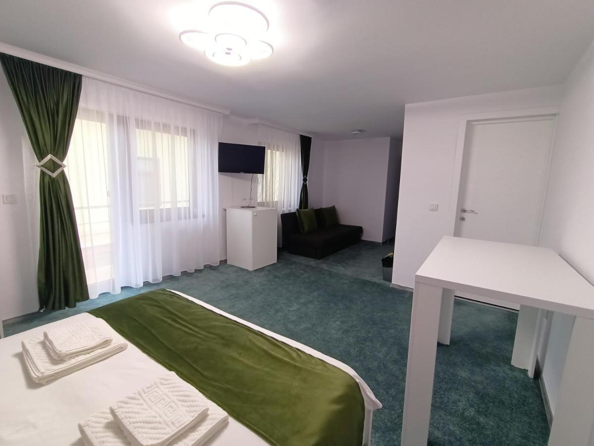 מלון טימישוארה Casa Tiky מראה חיצוני תמונה