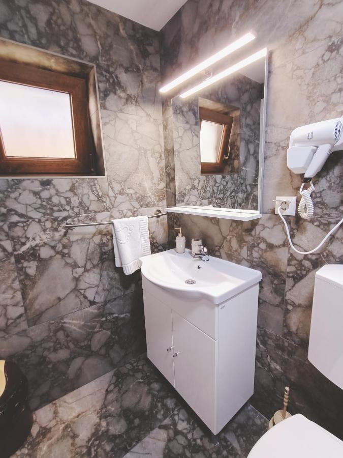 מלון טימישוארה Casa Tiky מראה חיצוני תמונה